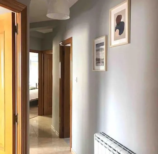 Piso Centrico Cerca De La Playa *